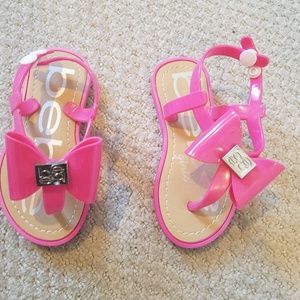 Girls toddler size 5 Bebe sandals